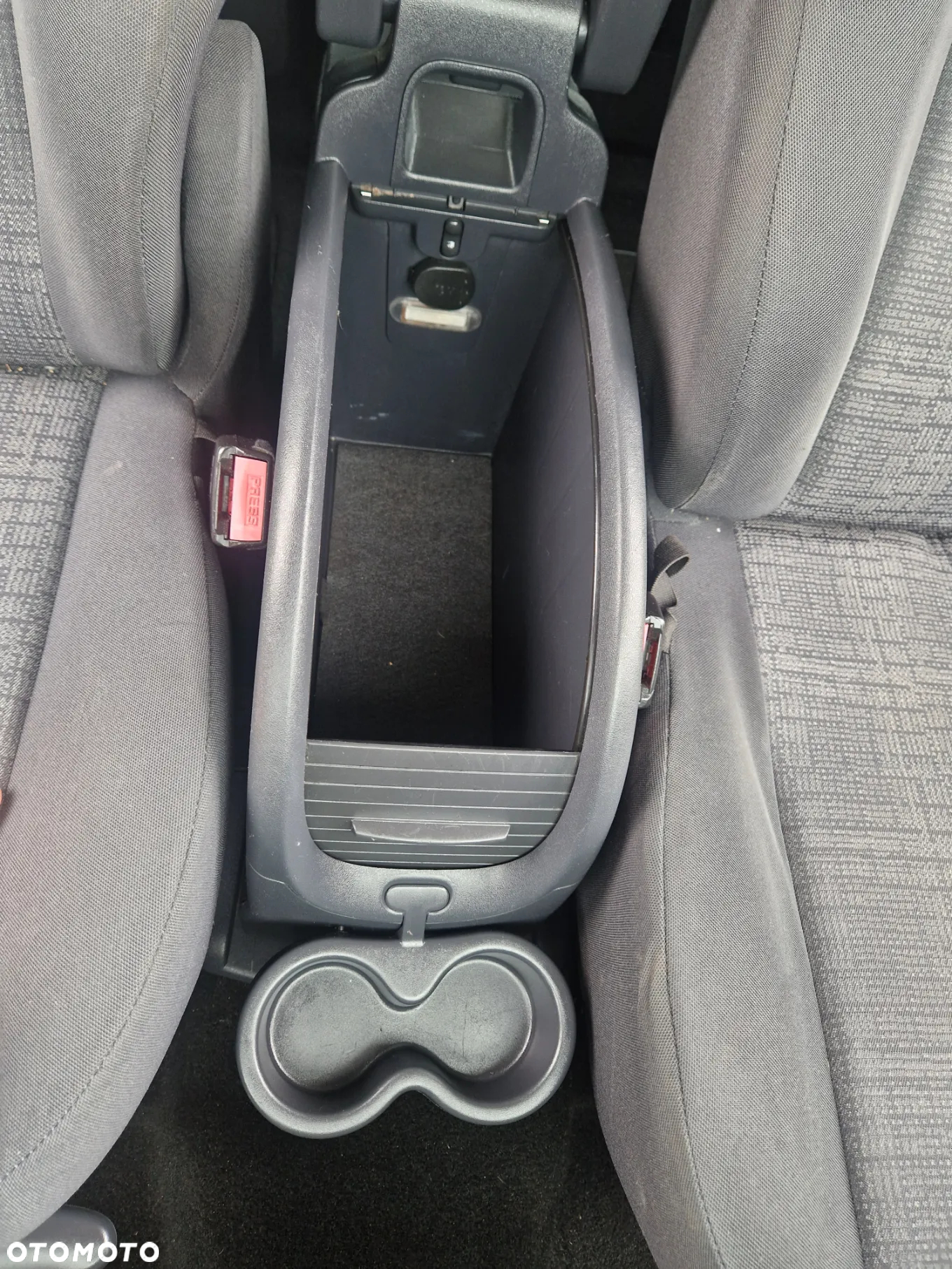 Renault Scenic 1.6 16V Alize Plus - 25