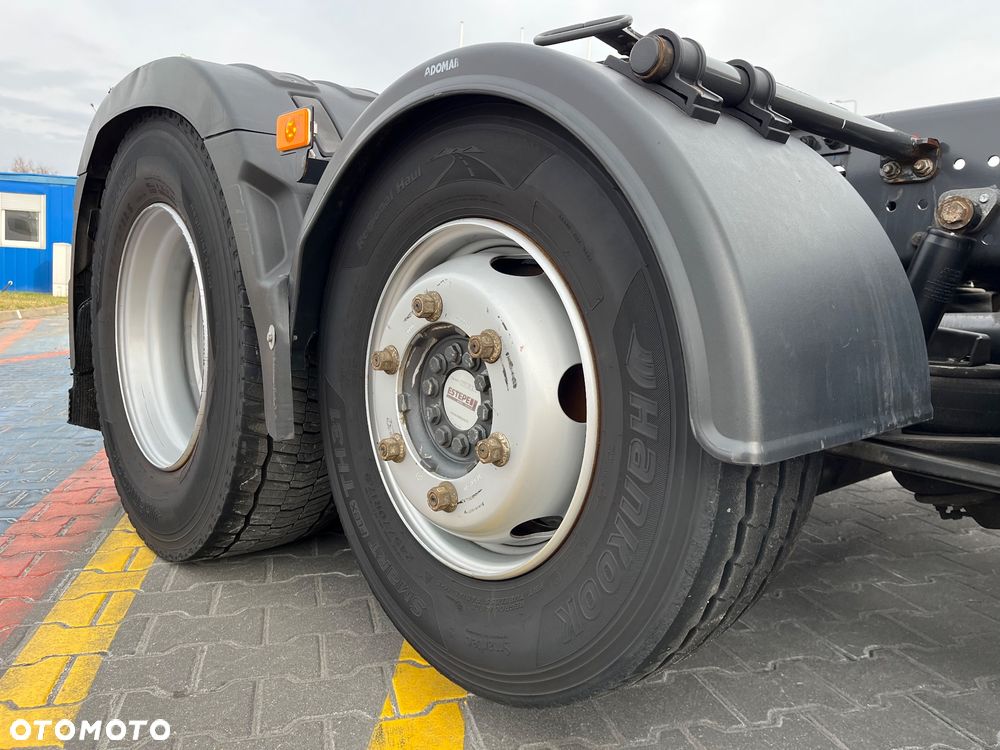 Renault T480 High Sleeper Cab - 6