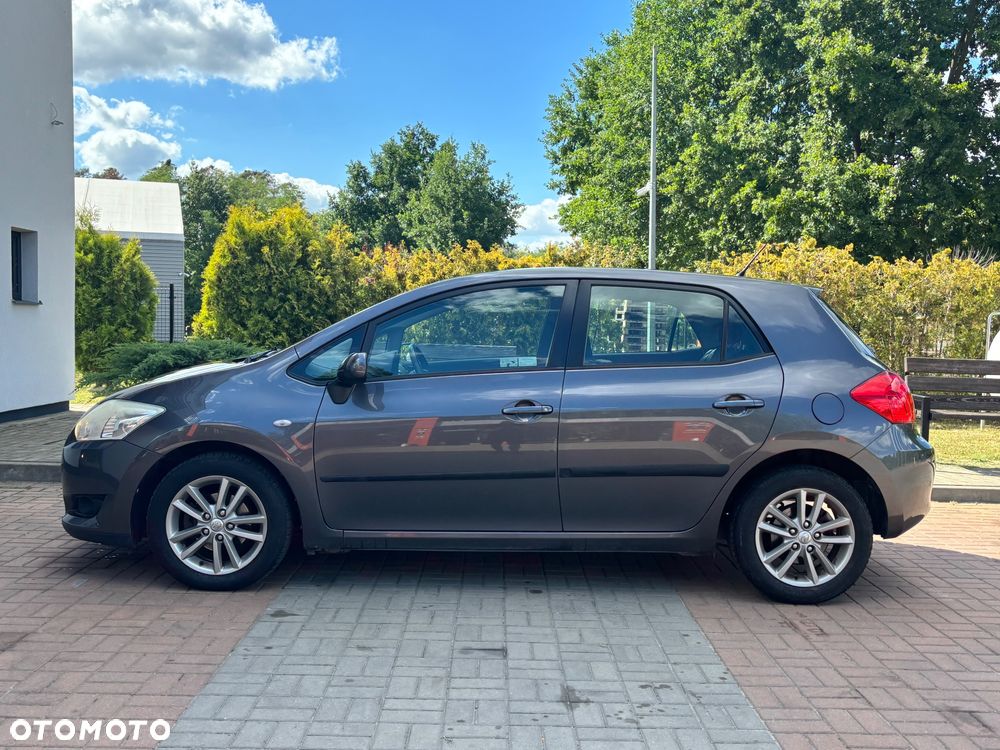 Toyota Auris 1.6 VVT-i Premium - 3