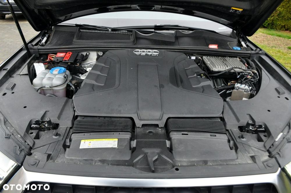 Audi Q7 - 40