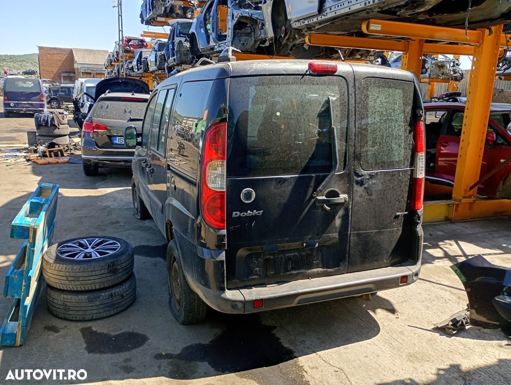 Fuzeta dreapta fata 1.9 jtd Fiat Doblo 1 [facelift] [2005 - 2009] 1.9 - 9