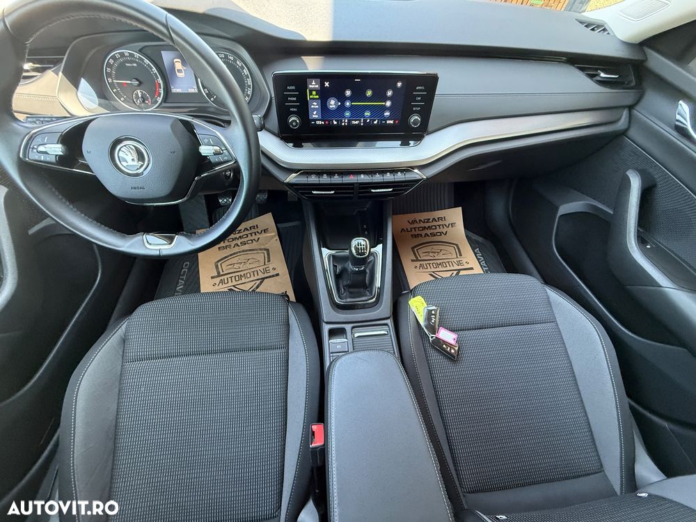 Skoda Octavia Combi 2.0 TDI Ambition - 16