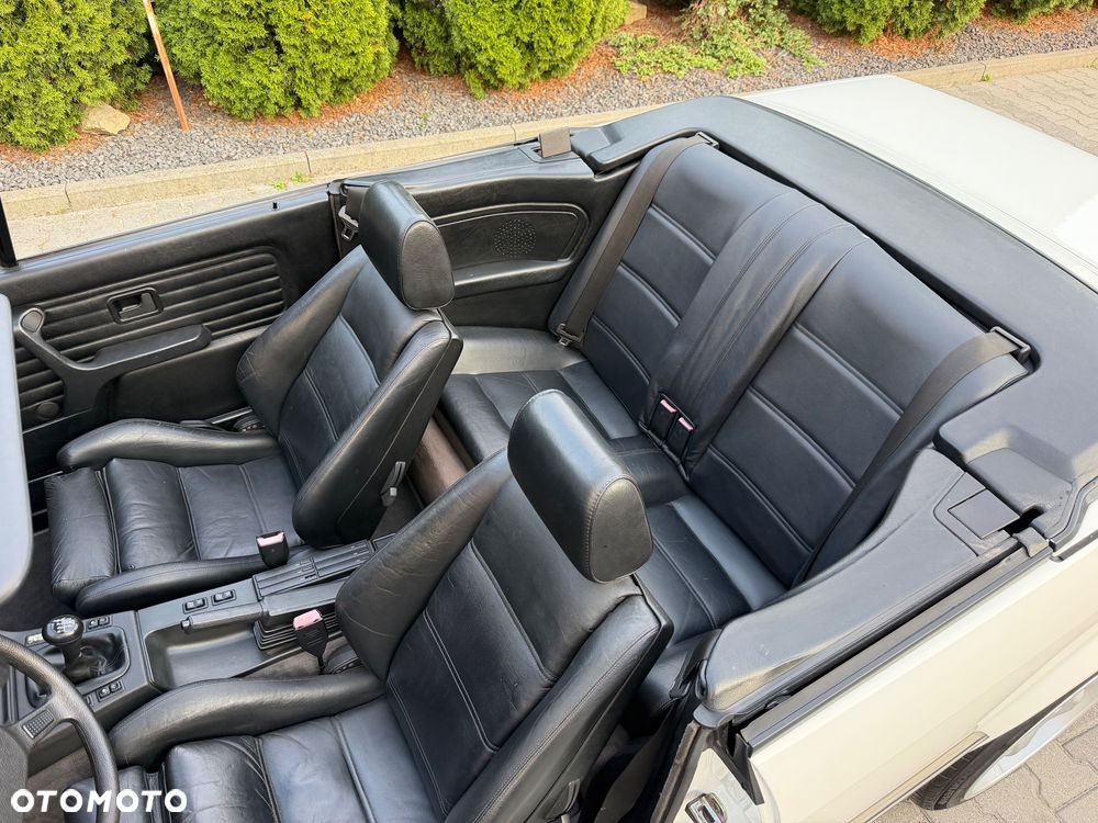 BMW Seria 3 320i - 17