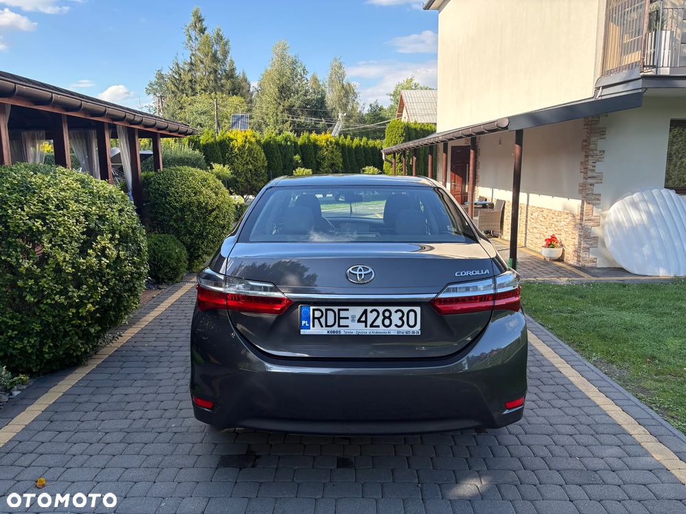 Toyota Corolla 1.6 Active - 10