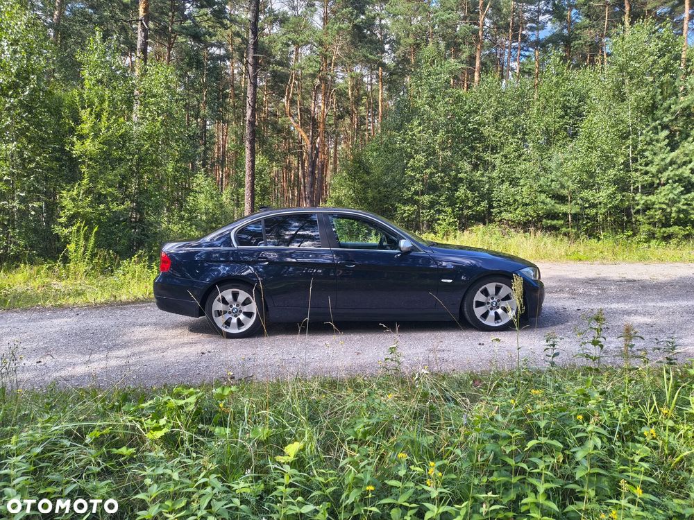 BMW Seria 3 - 12