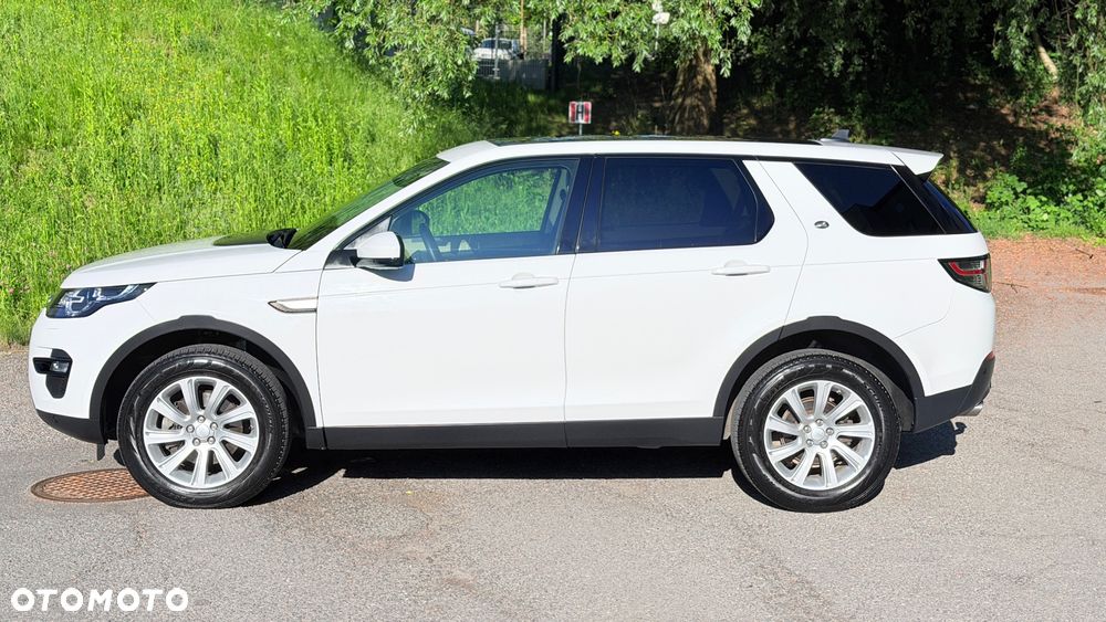 Land Rover Discovery Sport TD4 HSE - 12