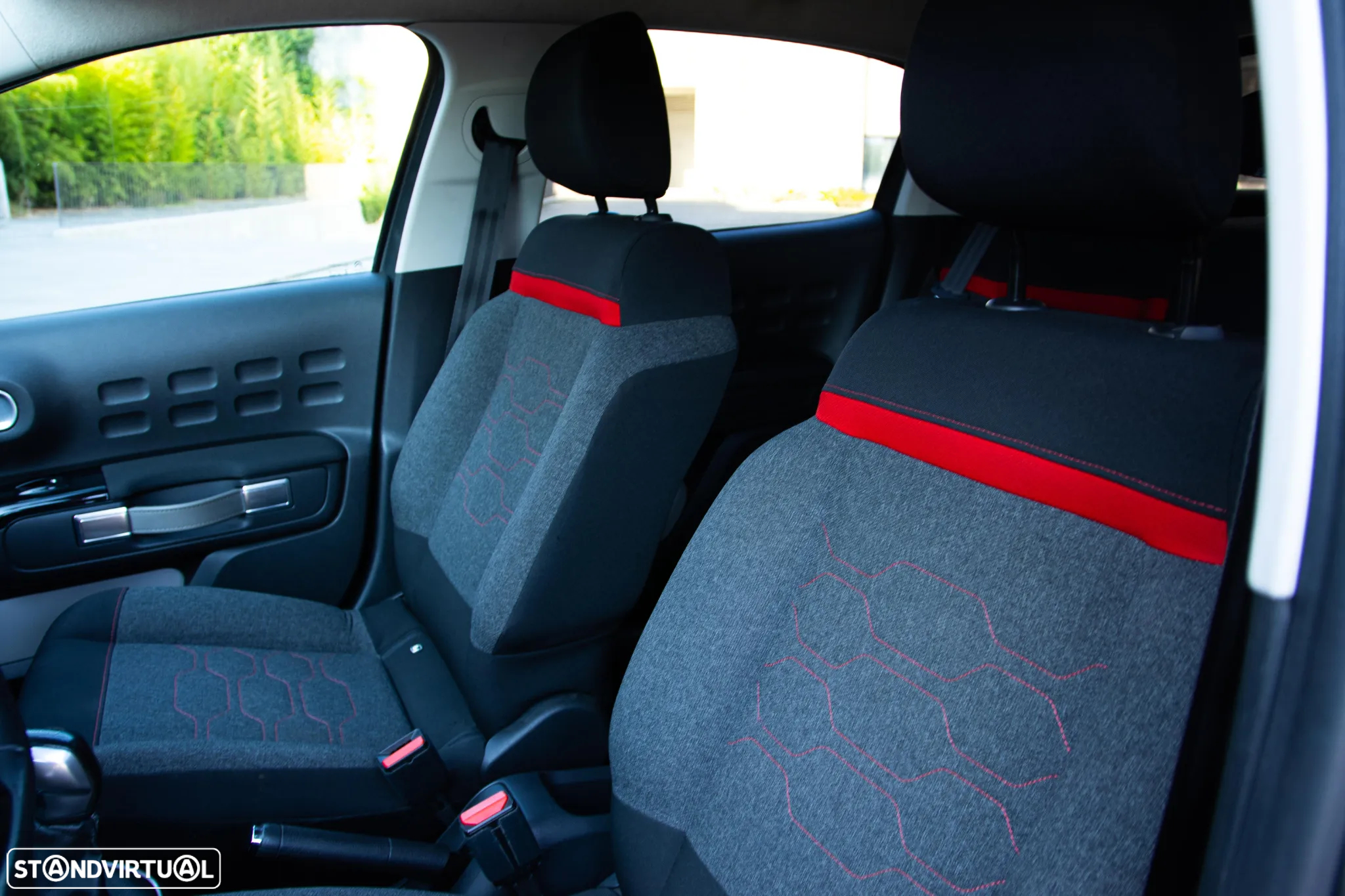 Citroën C3 1.2 PureTech Shine - 20