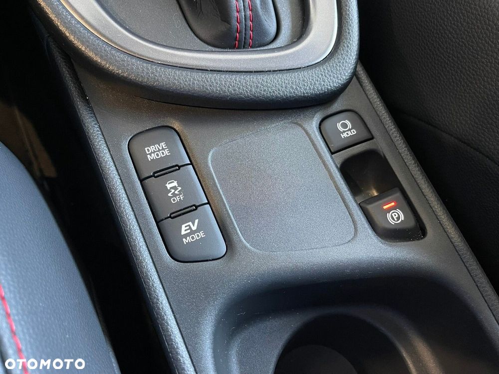Toyota Yaris Hybrid 1.5 GR Sport - 21