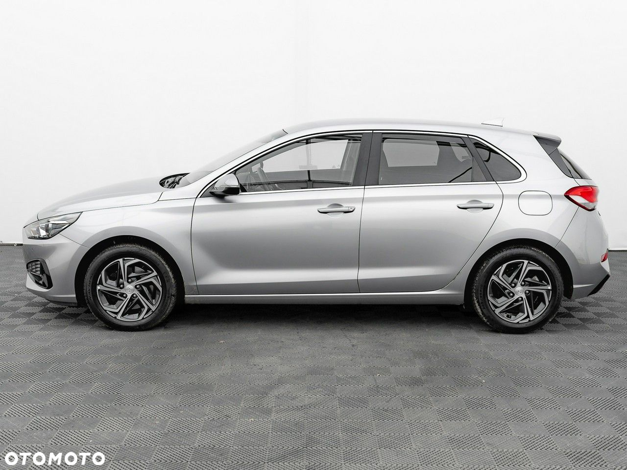 Hyundai i30 1.5 DPI Smart - 10