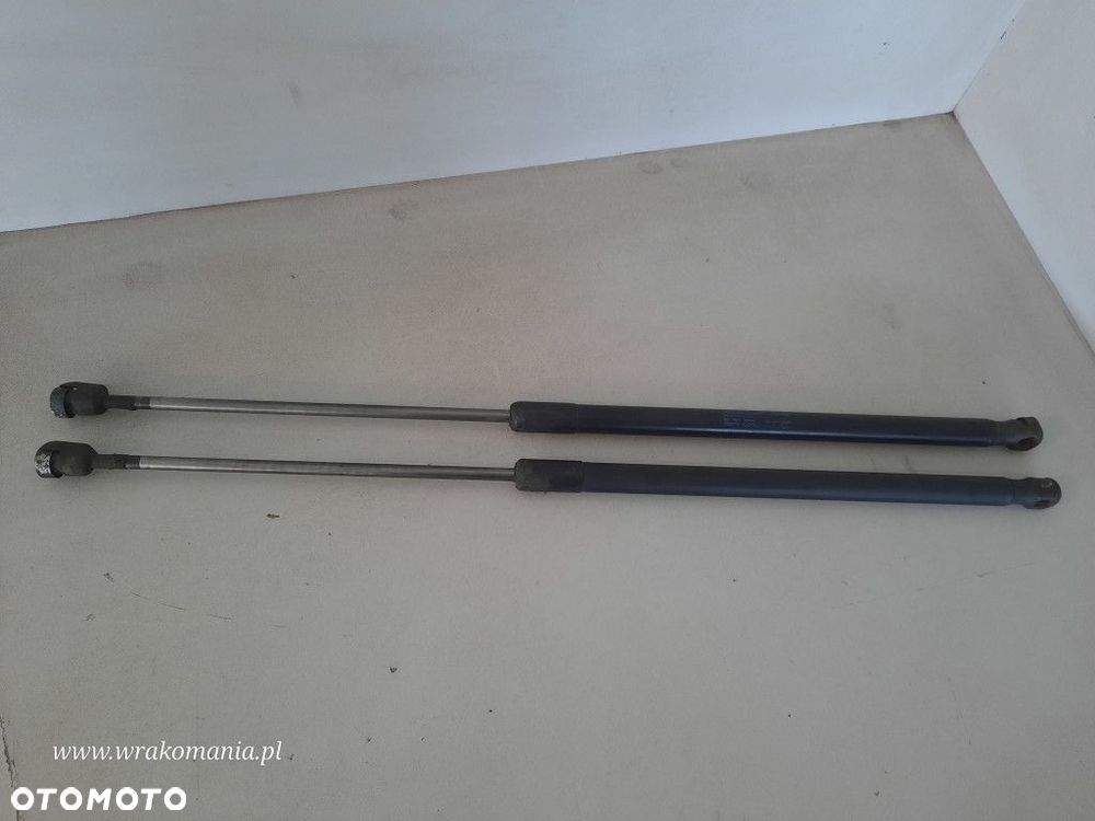 SKODA OCTAVIA II 2 04-08  SIŁOWNIK KLAPY TYŁ KPL 1Z5827550 - 1