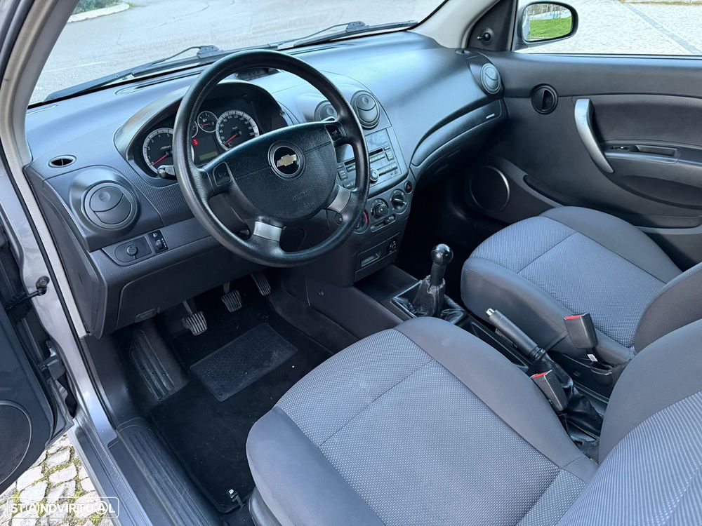 Chevrolet Aveo 1.2 LS - 17
