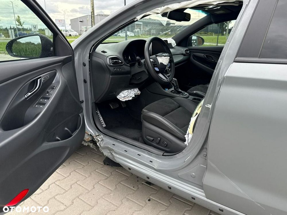 Hyundai i30 N 2.0 T-GDI Performance DCT - 17