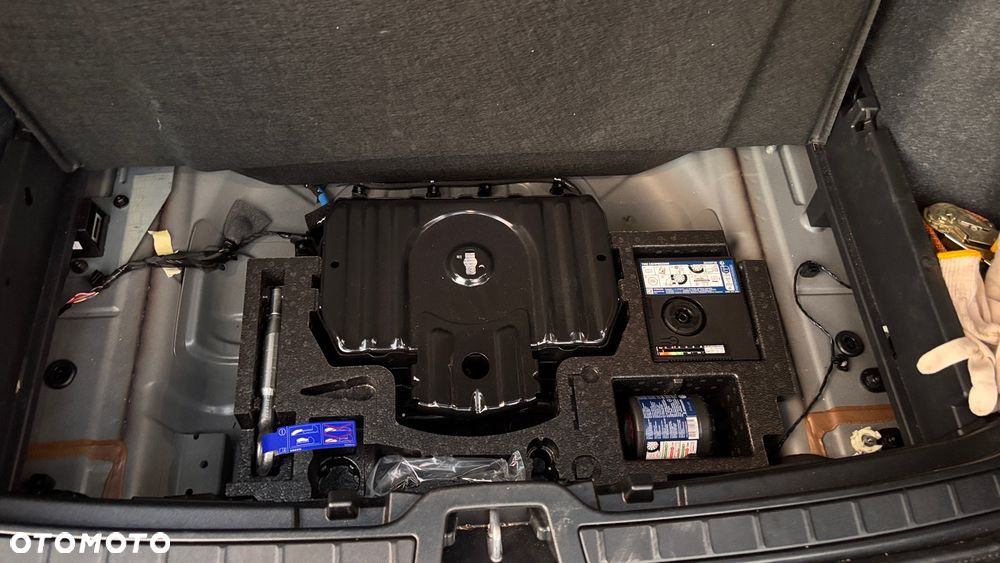 Volvo XC 40 B3 Ultimate Dark - 16