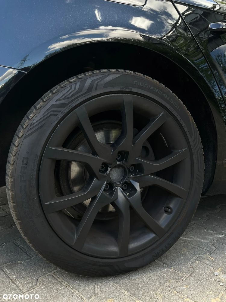 Audi A4 Avant - 5