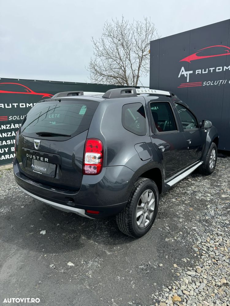 Dacia Duster SCe 115 4x2 Celebration - 4