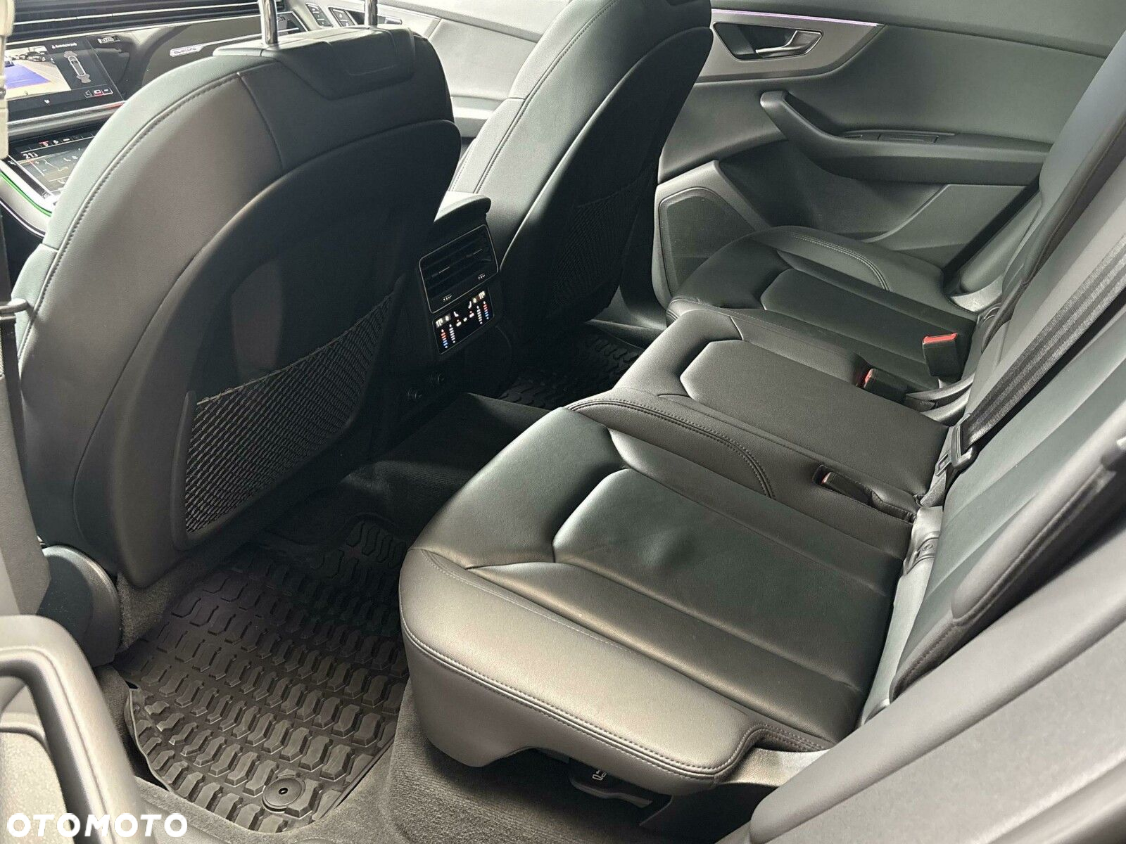 Audi Q8 - 27
