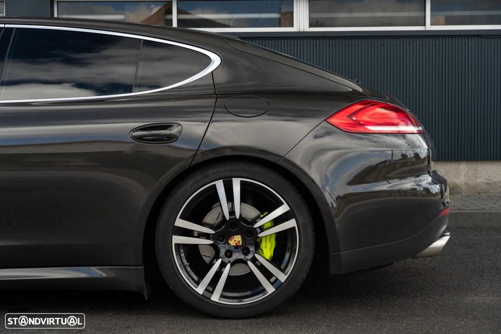 Porsche Panamera S E-Hybrid - 44