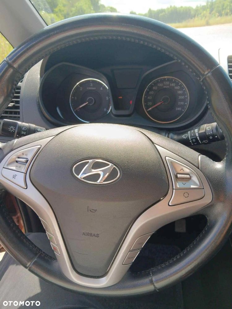 Hyundai ix20 - 13