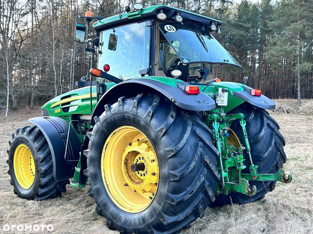 John Deere - 16