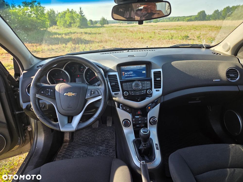 Chevrolet Cruze 2.0 D LT+ - 5