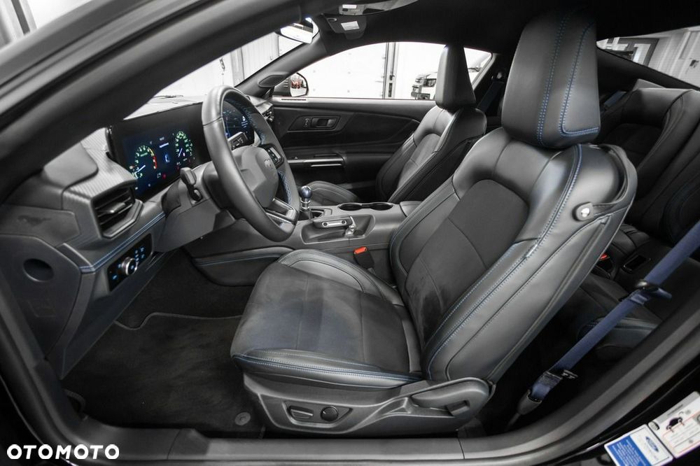 Ford Mustang 5.0 Ti-VCT V8 Dark Horse - 28