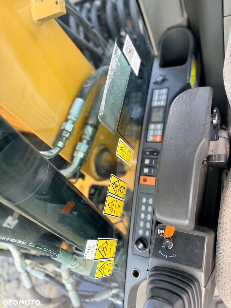 Caterpillar Koparka bez DPFiADblue  CAT 313D głowica ENGCON 313 Klimatyzacja szybkozłącze hydr Dodatkowe wyjścia liniowe Centr smar Pompa paliwa Komatsu PC130-11 PC138US-11JCB 131X / 140XVolvo EC140E Hitachi ZX130-7 ZX135US-Hyundai  bez ADBLUE - 31