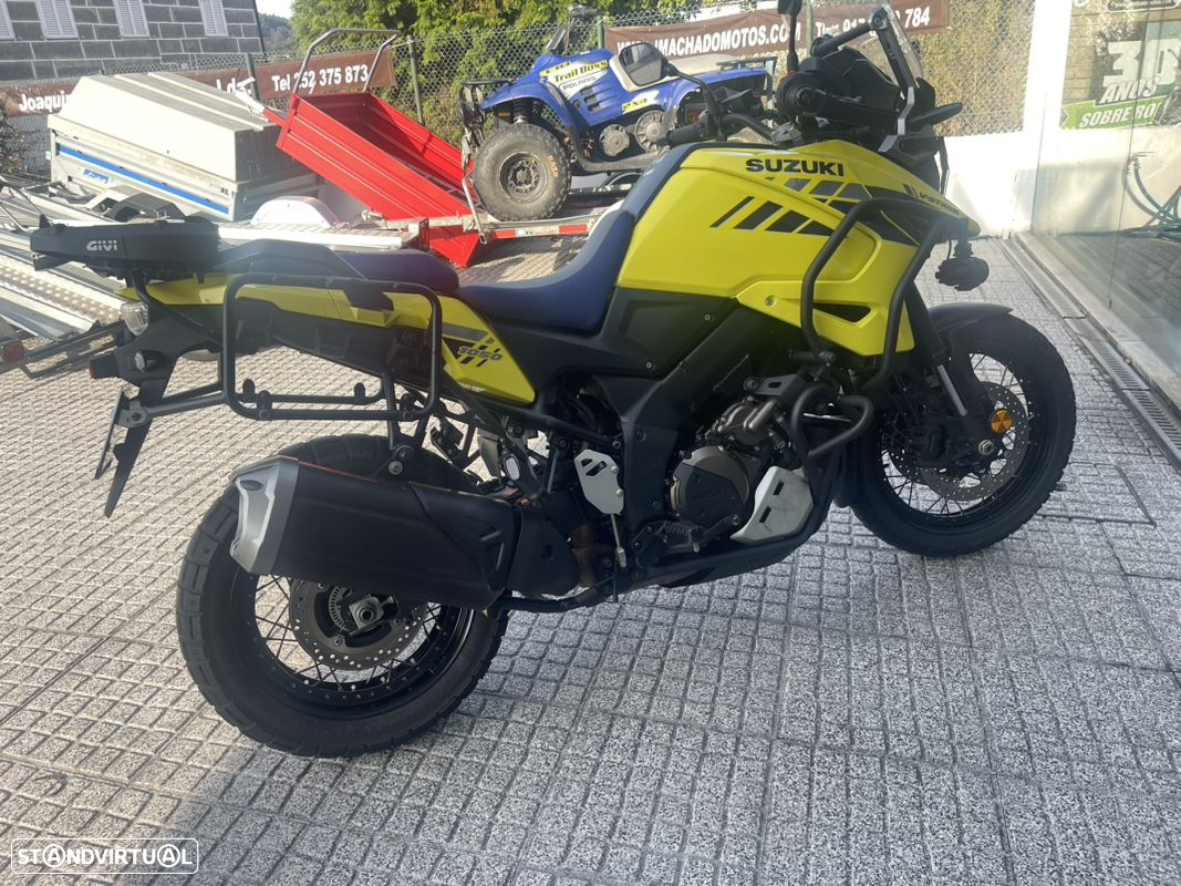 Suzuki DL 1050 - 13