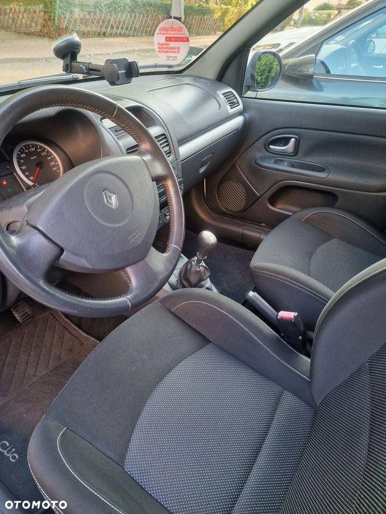 Renault Clio 1.2 Campus Authentique - 10