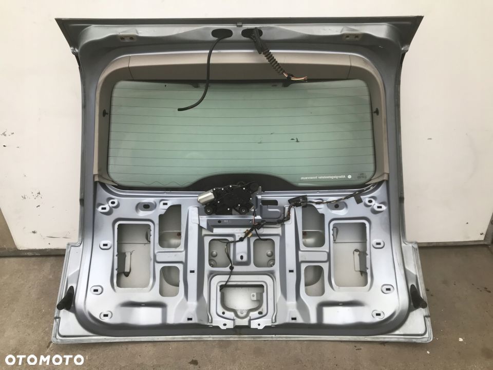 Klapa bagażnika Ford C-Max I 03-10r - 10