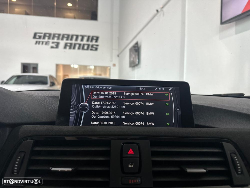 BMW 328 i Auto Pack M - 42