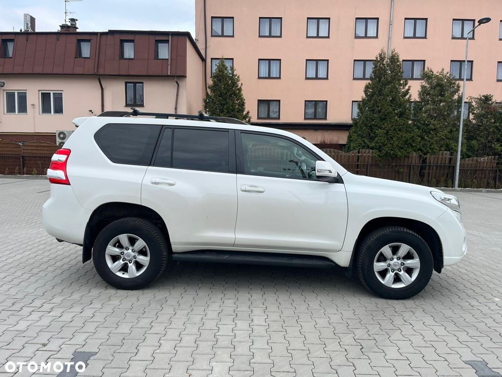 Toyota Land Cruiser LC 3.0 D-4D Prado - 8