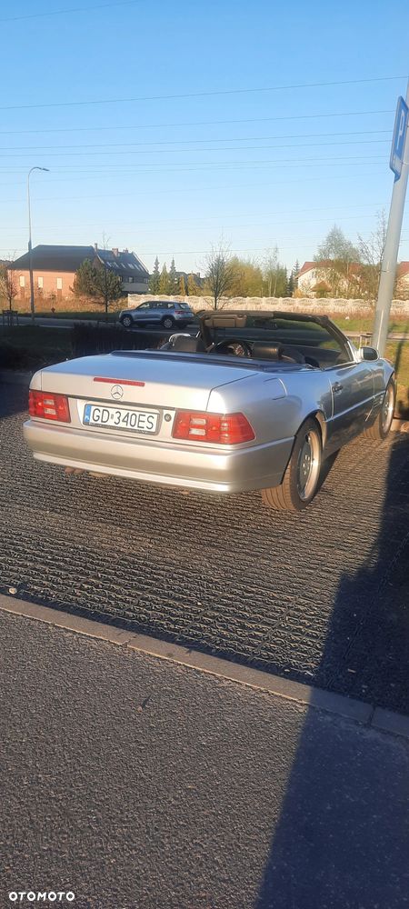 Mercedes-Benz SL - 14