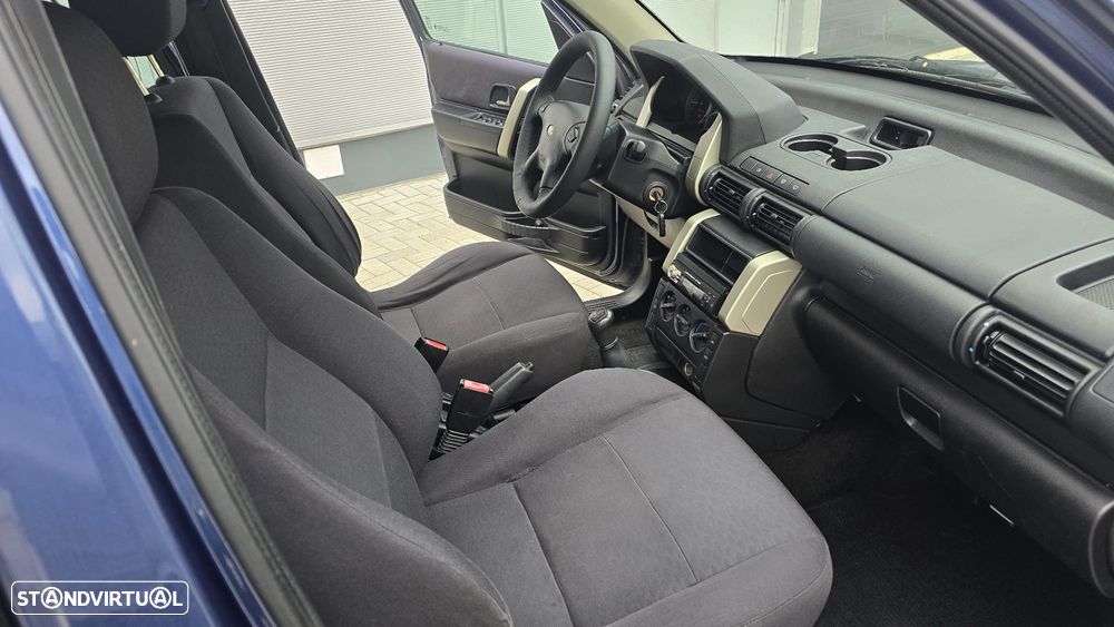 Land Rover Freelander 2.0 Td4 S - 17