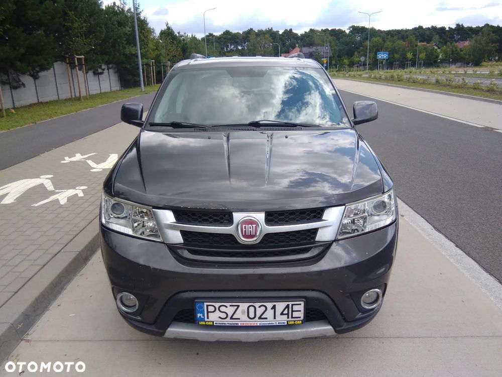 Fiat Freemont 2.0 Multijet 16V DPF Automatik Allrad Lounge - 2