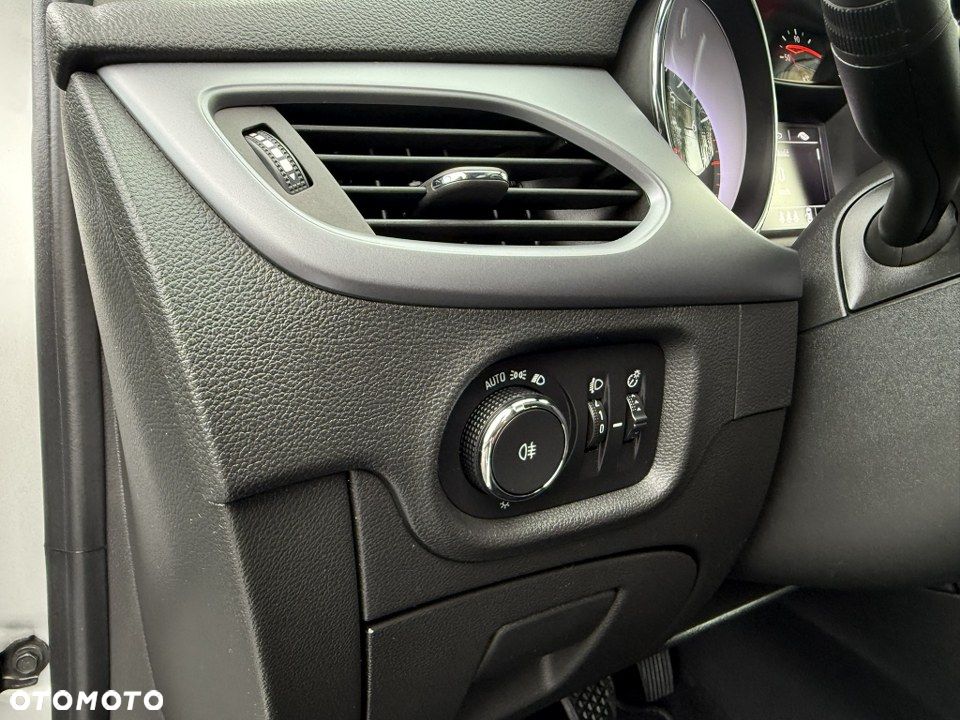 Opel Astra 1.4 Turbo Start/Stop Innovation - 20