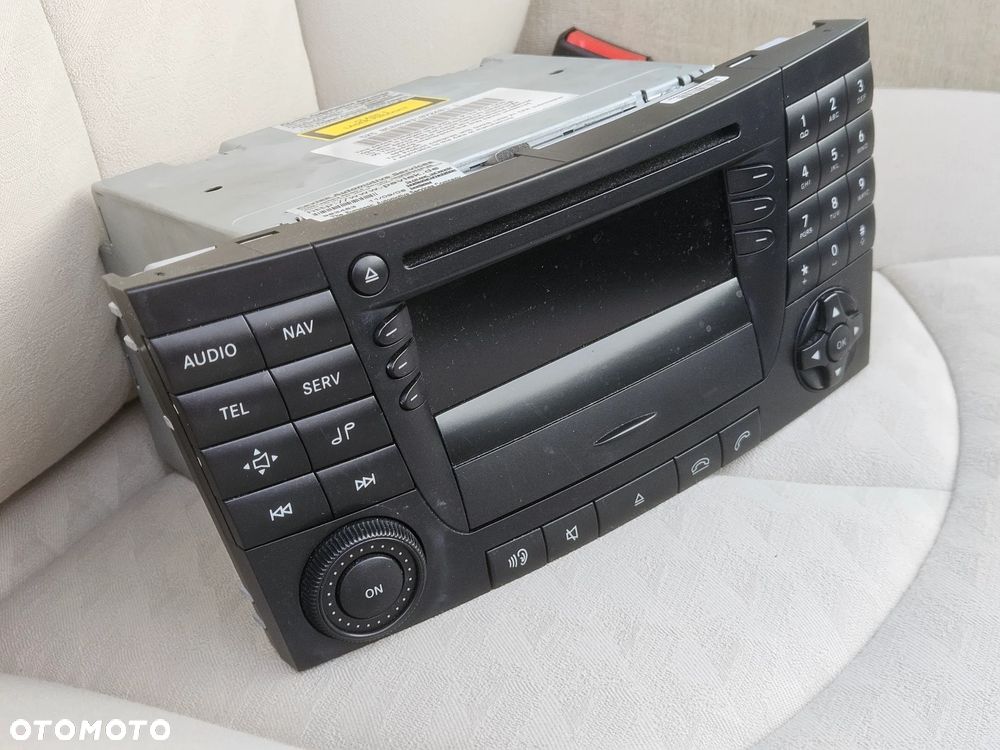 Mercedes-Benz Klasa E 320 Classic - 38