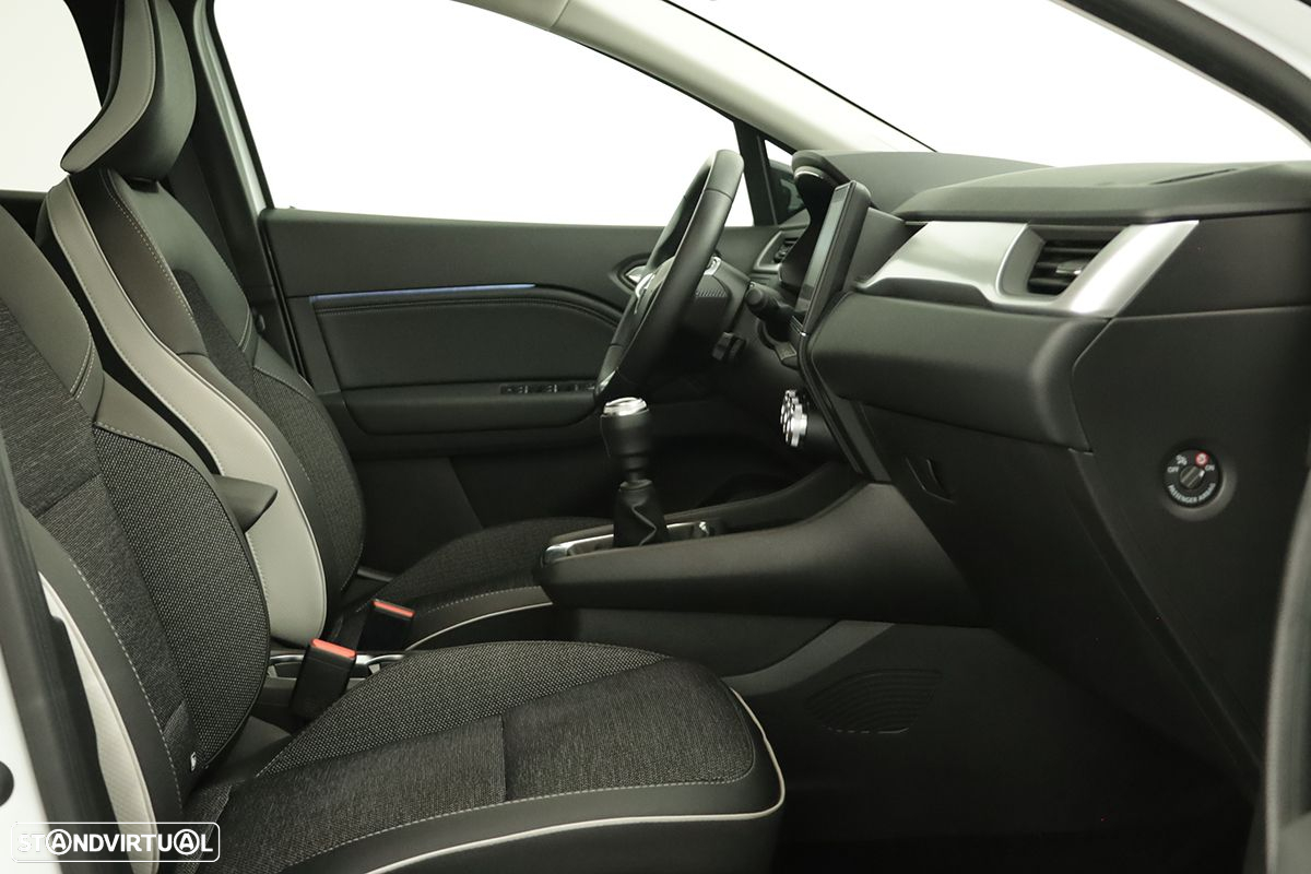 Renault Captur 1.0 TCe Techno Bi-Fuel - 22