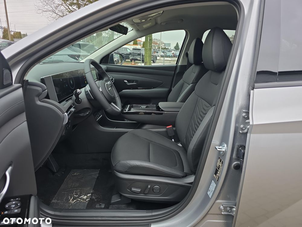 Hyundai Tucson 1.6 T-GDi HEV Executive 2WD - 15