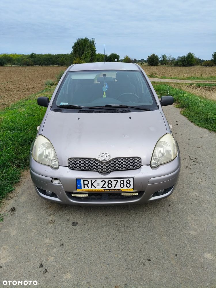 Toyota Yaris 1.4 D-4D Luna - 1