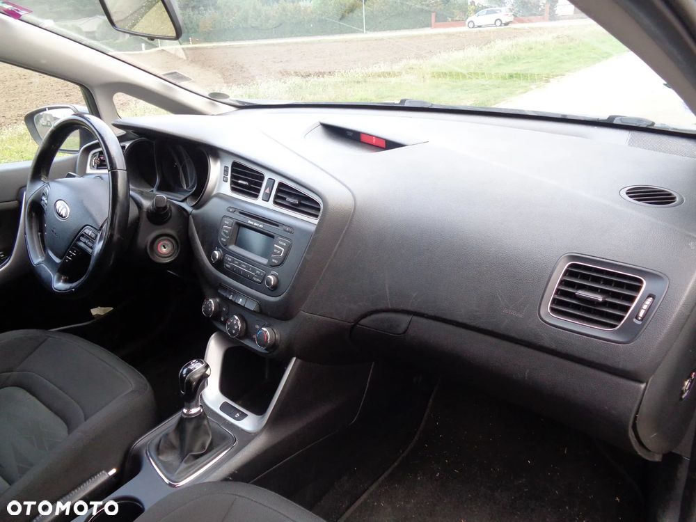 Kia Ceed Cee'd 1.6 CRDi M - 10