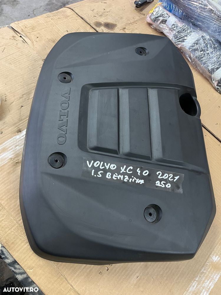 Capac motor Volvo xc40 1.5 Benzina 2021 - 1