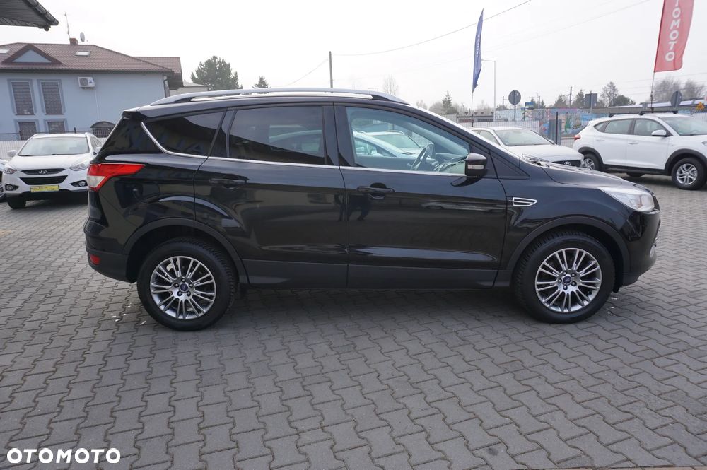 Ford Kuga 2.0 TDCi 2x4 Titanium - 9