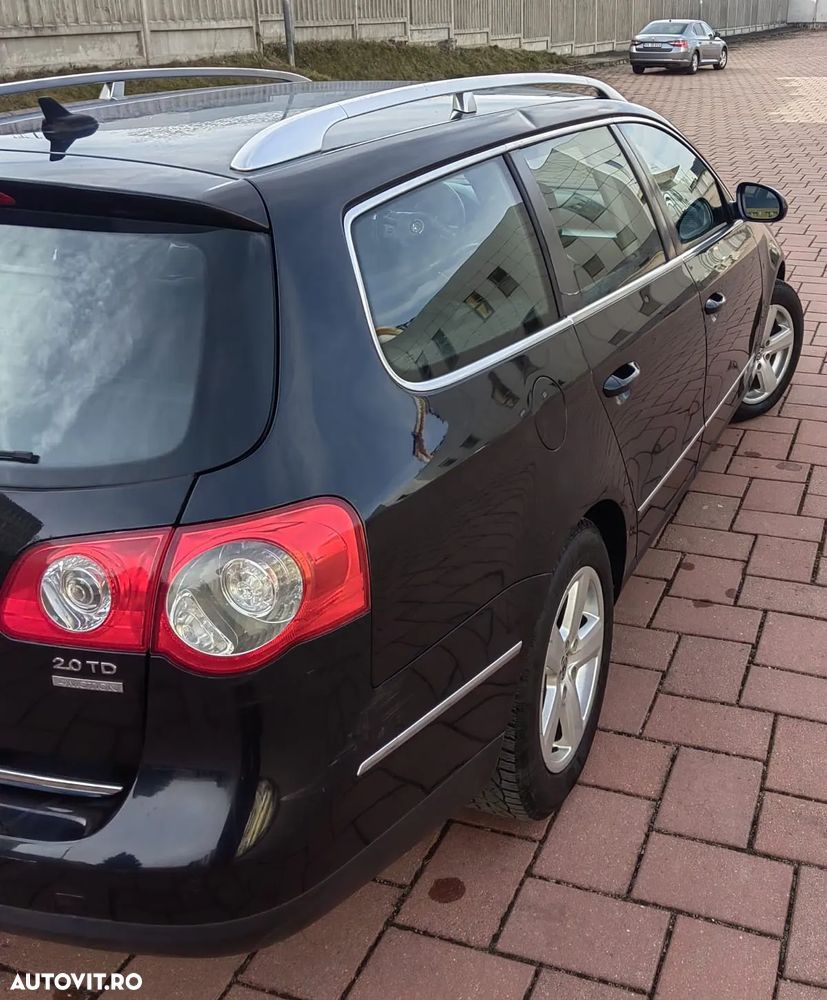 Volkswagen Passat 2.0 TDI Comfortline DPF 4Motion - 15