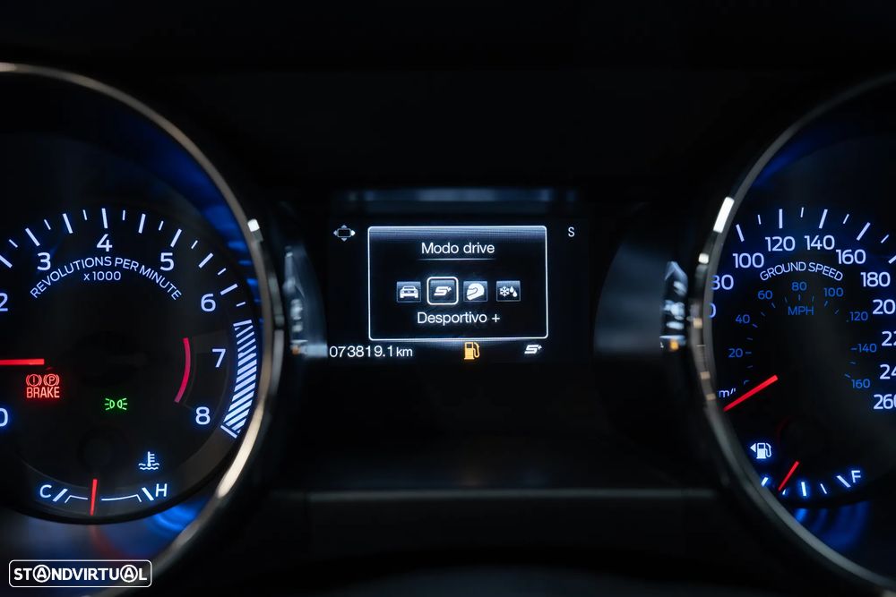 Ford Mustang 2.3i EcoBoost - 36