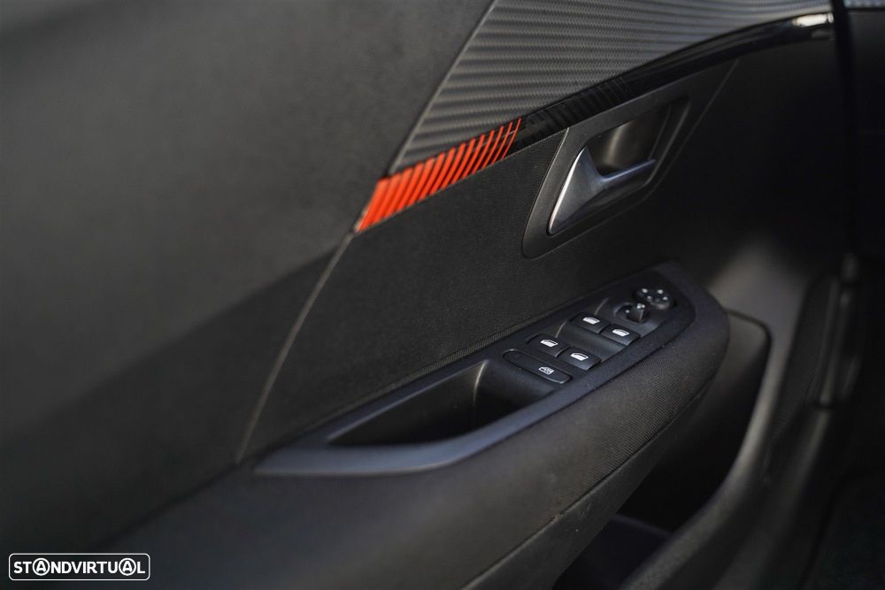 Peugeot e-208 50 kWh Allure Pack - 17