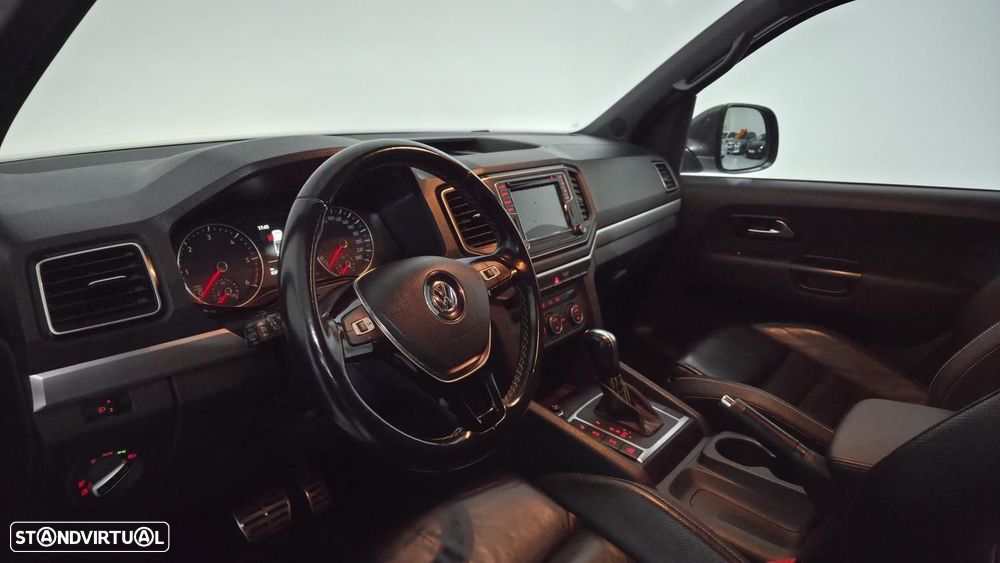 VW Amarok 3.0 TDI V6 4Motion - 8