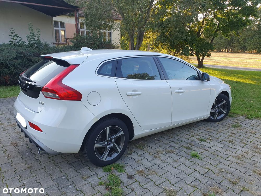 Volvo V40 D2 Drive-E R-Design Kinetic - 20