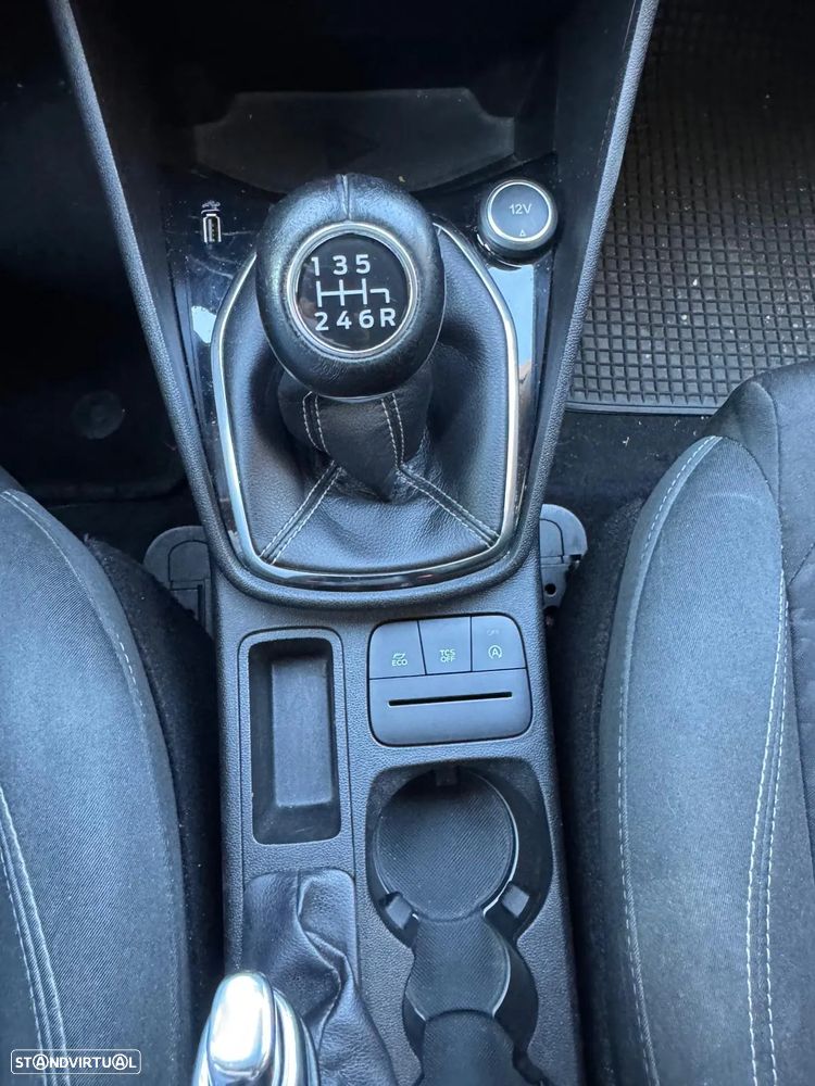 Ford Fiesta 1.0 EcoBoost Active+ - 12