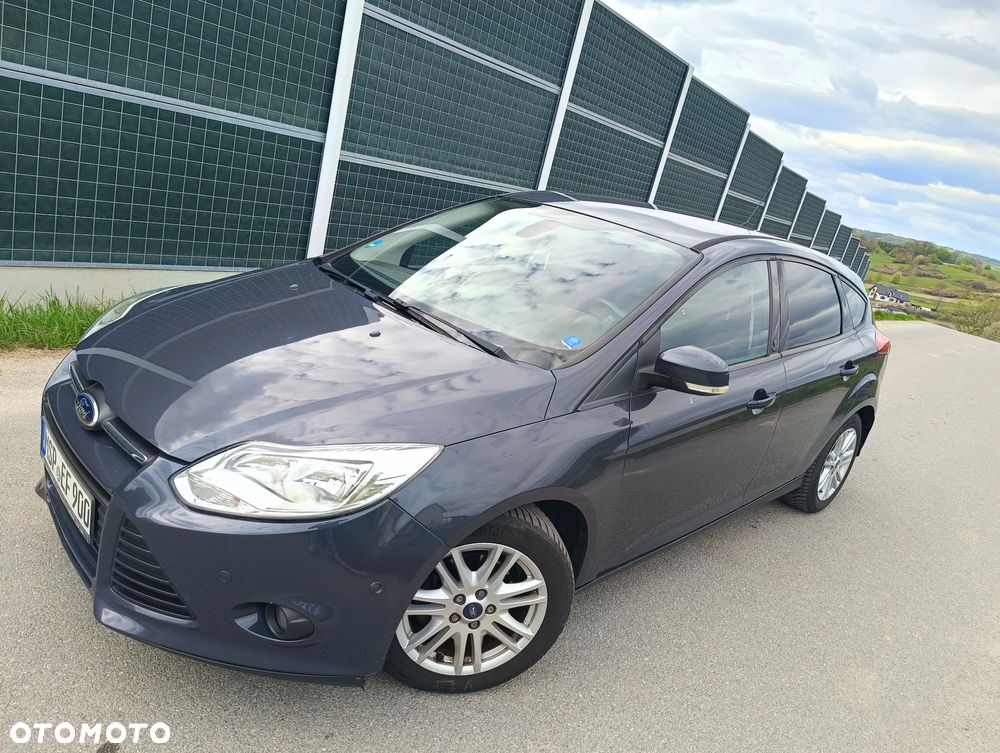 Ford Focus 1.6 TDCi DPF Champions Edition - 27