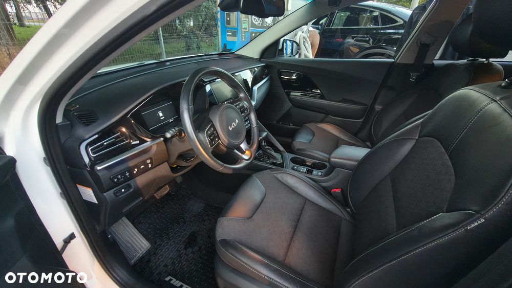 Kia Niro 1.6 GDI Hybrid L Business Line - 6
